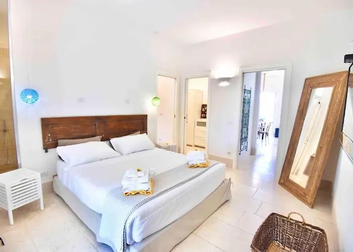 빌라 Con Piscina E Jacuzzi Privata - 3 Minuti Dal Mare 스페키올라