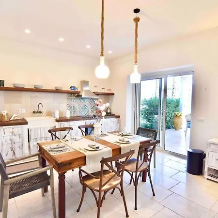 Con Piscina E Jacuzzi Privata - 3 Minuti Dal Mare Specchiolla