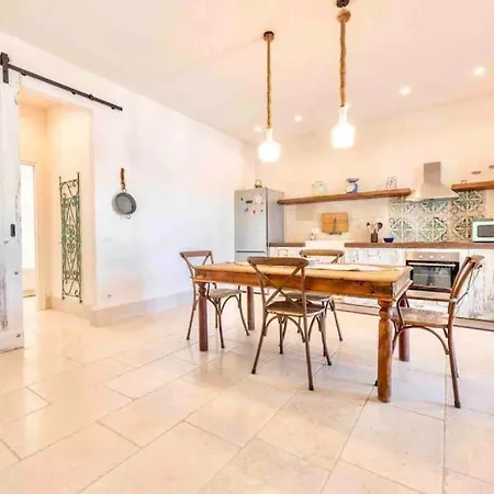 Villa Con Piscina E Jacuzzi Privata - 3 Minuti Dal Mare *