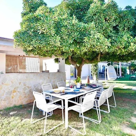 Villa Con Piscina E Jacuzzi Privata - 3 Minuti Dal Mare