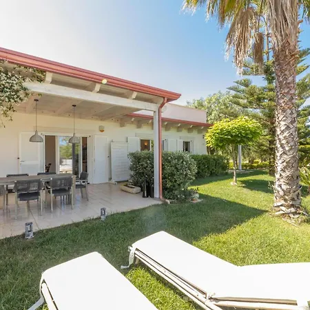 Villa Con Piscina E Jacuzzi Privata - 3 Minuti Dal Mare Specchiolla