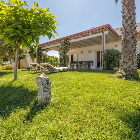 Con Piscina E Jacuzzi Privata - 3 Minuti Dal Mare Villa