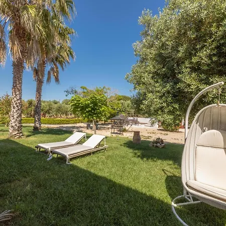 Villa Con Piscina E Jacuzzi Privata - 3 Minuti Dal Mare