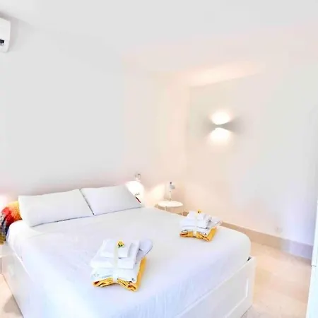 Villa Con Piscina E Jacuzzi Privata - 3 Minuti Dal Mare *