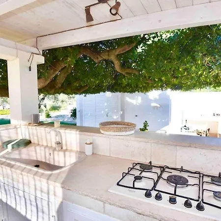 Con Piscina E Jacuzzi Privata - 3 Minuti Dal Mare * Specchiolla