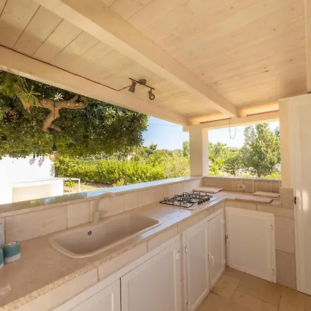 Con Piscina E Jacuzzi Privata - 3 Minuti Dal Mare *