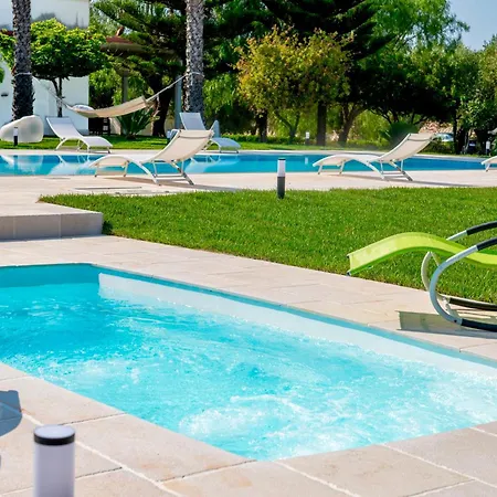 Con Piscina E Jacuzzi Privata - 3 Minuti Dal Mare