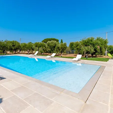 Con Piscina E Jacuzzi Privata - 3 Minuti Dal Mare Specchiolla