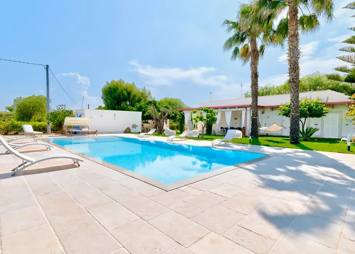 Villa Con Piscina E Jacuzzi Privata - 3 Minuti Dal Mare *