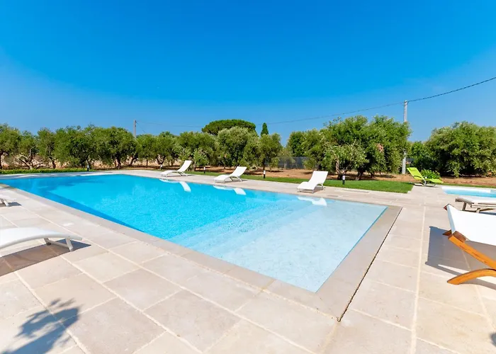 Con Piscina E Jacuzzi Privata - 3 Minuti Dal Mare Specchiolla